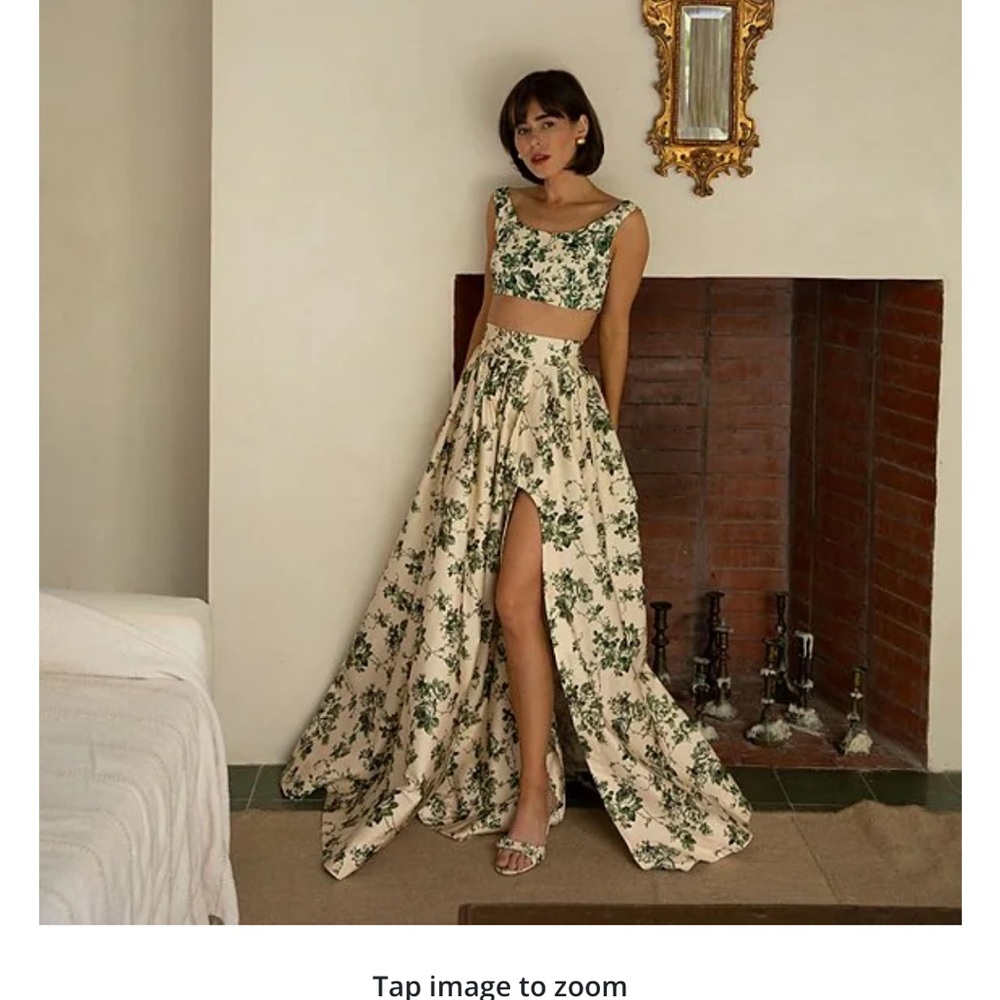 ANTONIO MELANI Green and Cream Floral Crop Top